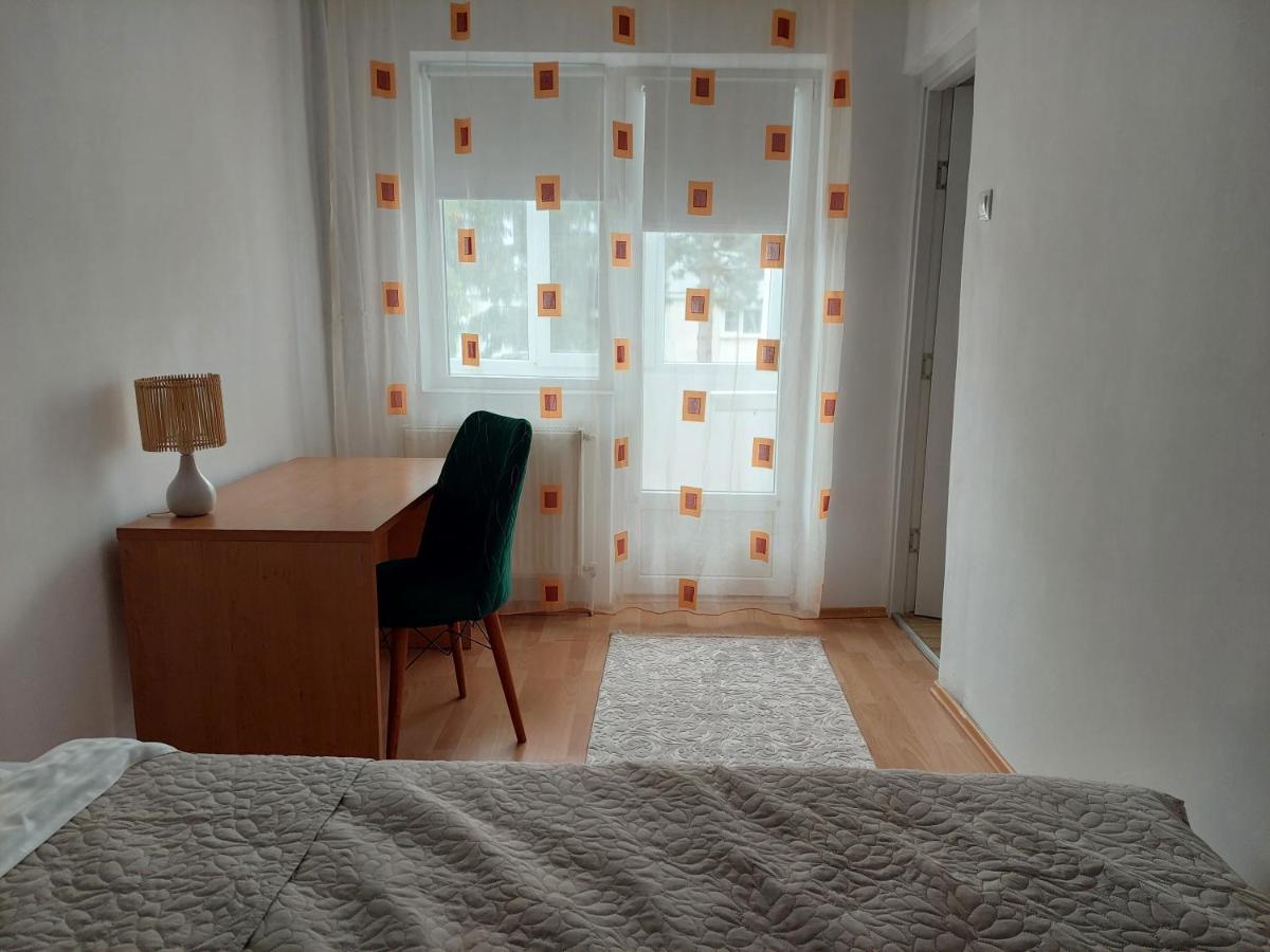 Bright And Cozy Apartment! Cluj-Napoca Ngoại thất bức ảnh