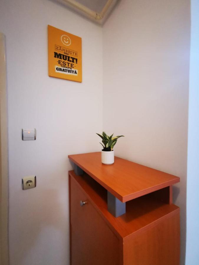 Bright And Cozy Apartment! Cluj-Napoca Ngoại thất bức ảnh