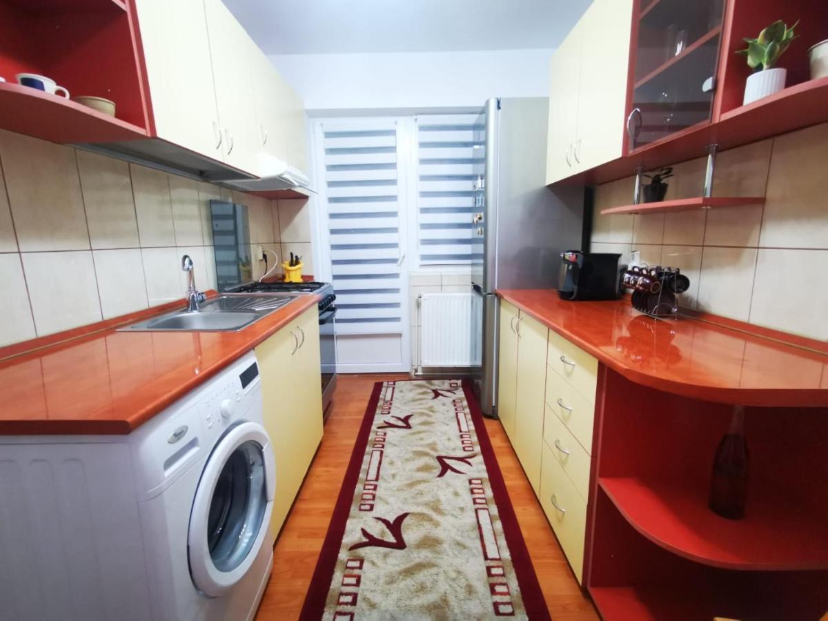 Bright And Cozy Apartment! Cluj-Napoca Ngoại thất bức ảnh